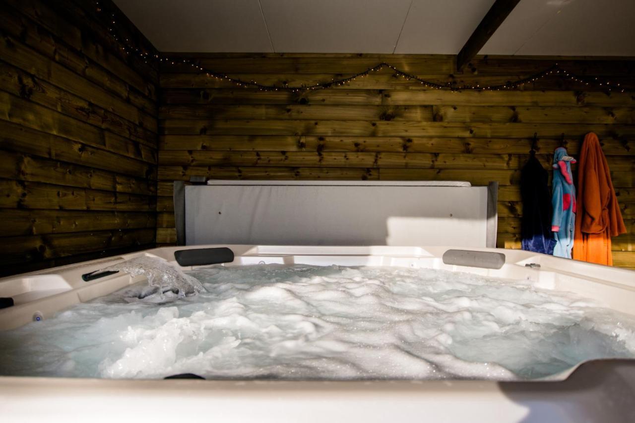 Coq Au Lit: Maison D'Etoile De Haan Bagian luar foto